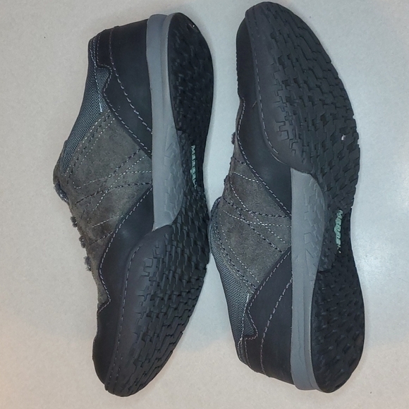 Merrell Suede Trail Shoes - Picture 9 of 13